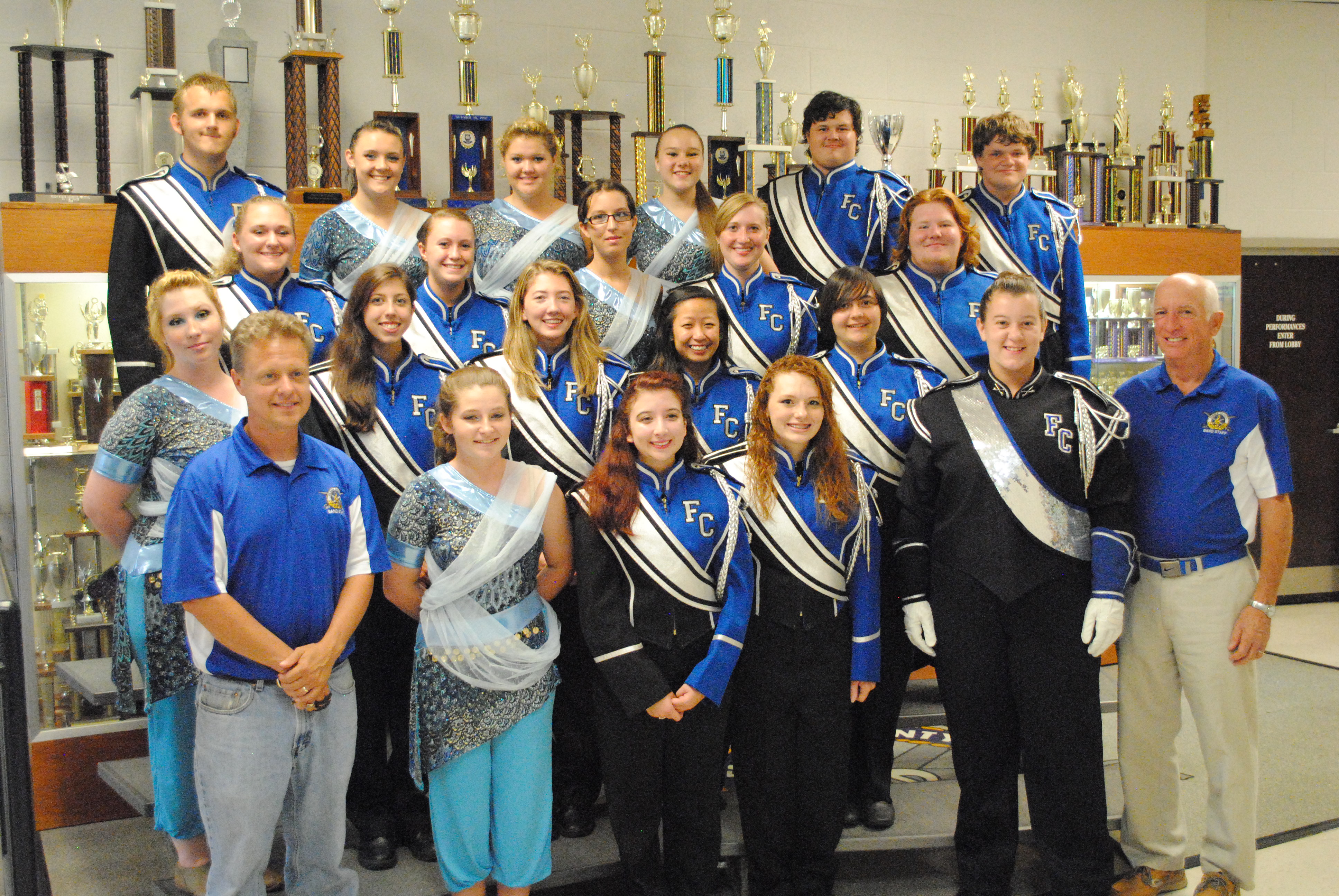 Download 2014-2015 Seniors (3872Wx2592H)